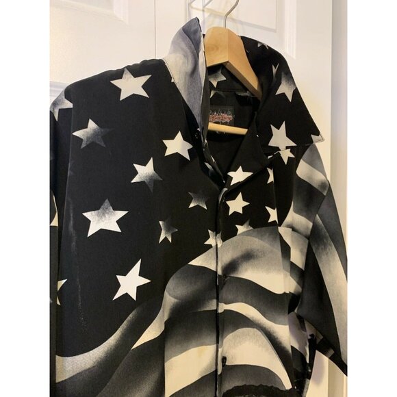 Saphire Lounge‎ Men’s Sz XL Button Shirt Biker Flag Stars Ride Free Black White - Picture 9 of 11